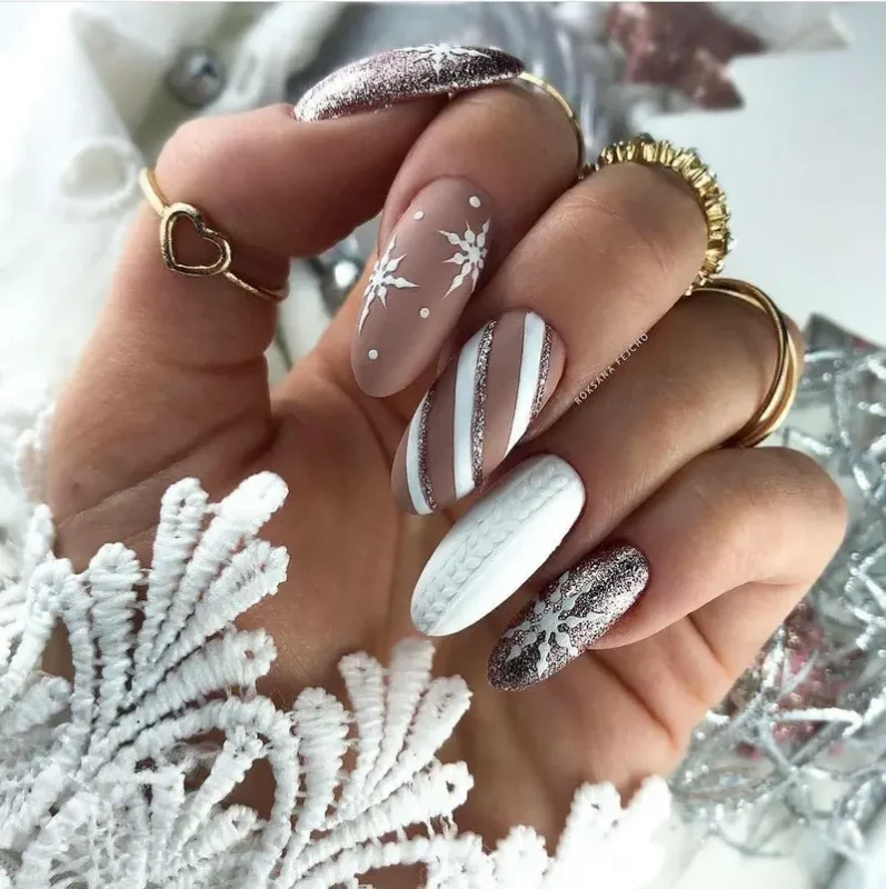 manicure długich paznokci na Nowy Rok