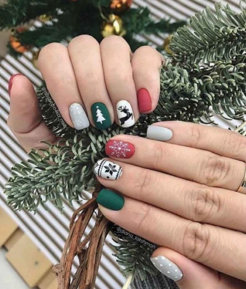 Piękny manicure na krótkie paznokcie